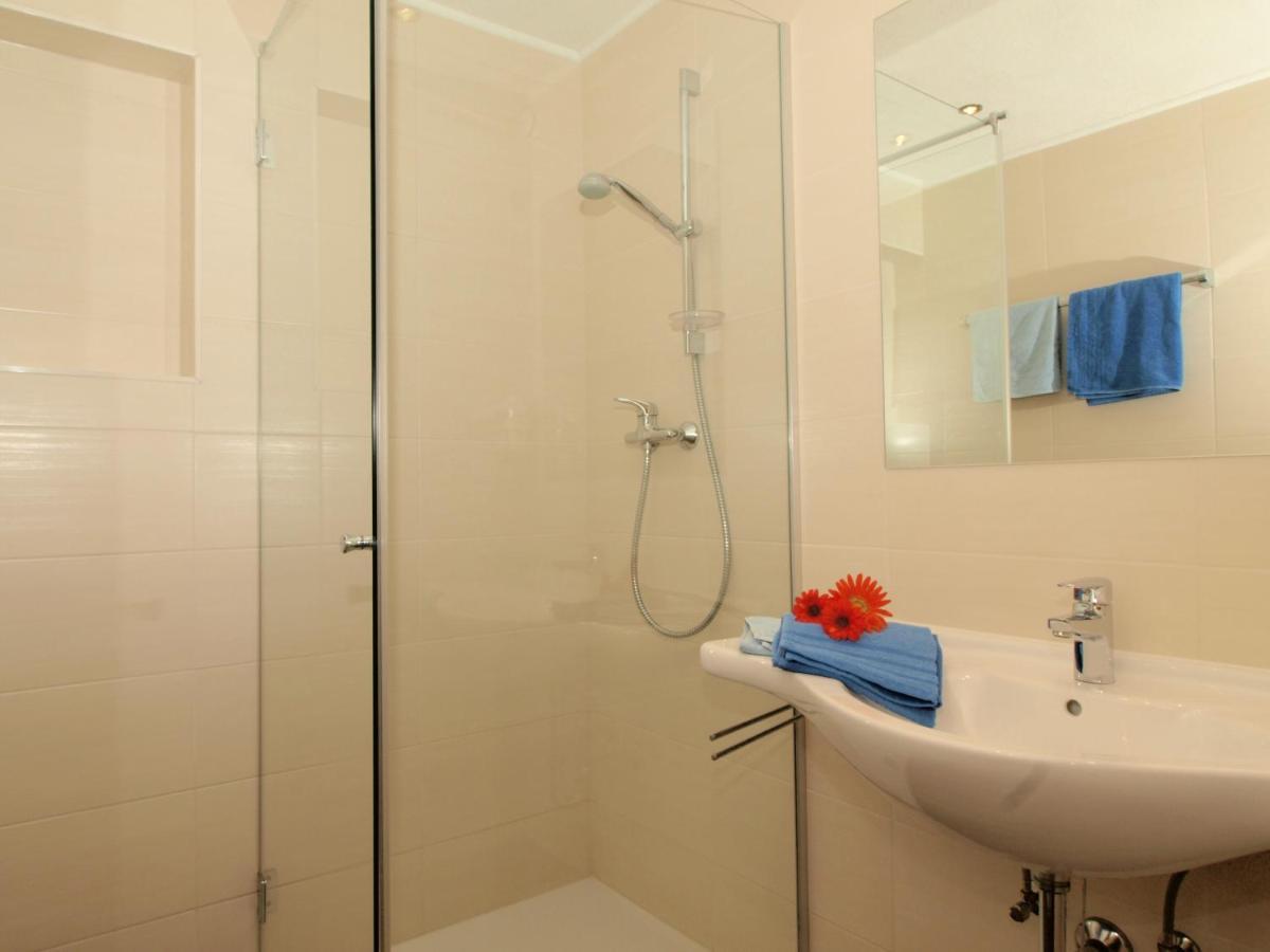 Guenther Apartment *